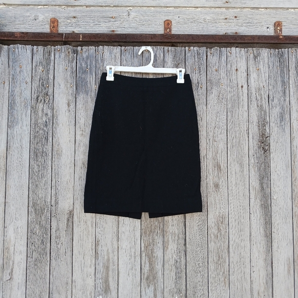 J Crew Size 0 Pencil Skirt Black Wool Blend Lined Preppy Office Academia - Picture 1 of 6